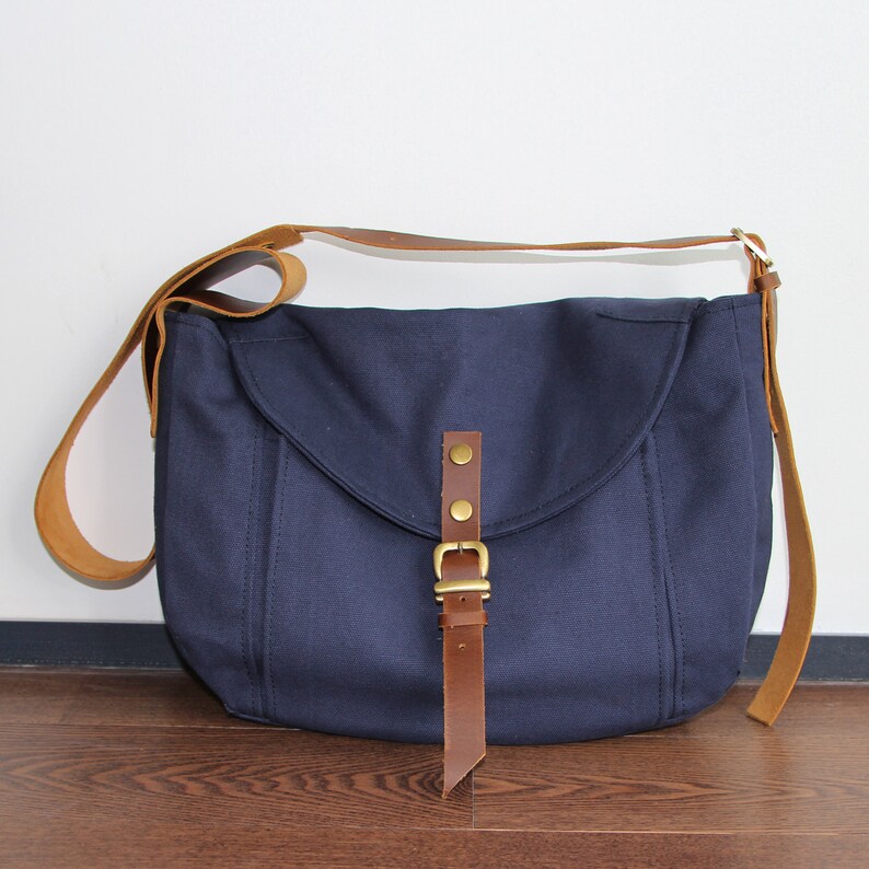 navy blue sling bag