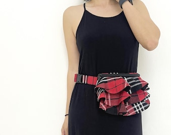 Tartan Plaid Christmas Theme Ruffled Fanny Pack, Scottish Plaid Waist Bag, Travel Bag, Hip Bag, Christmas Gifts, Chest Bag, Party Bag