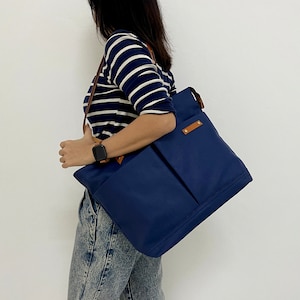 Grand sac fourre-tout personnalisé en toile cirée à fermeture éclair avec lanière en cuir, sac à bandoulière, sac à bandoulière, sac de travail, sac unisexe, porte-documents