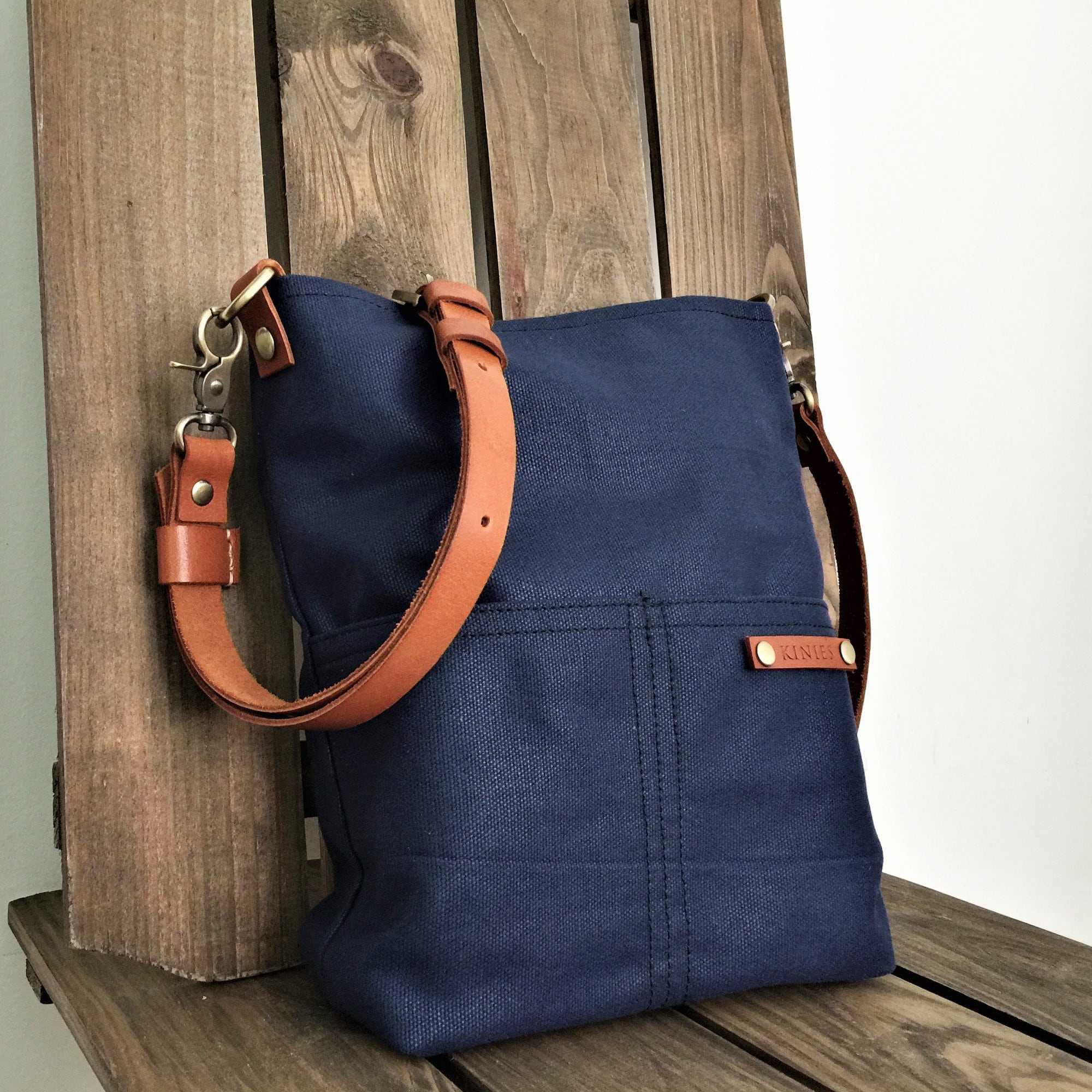 sling bag blue