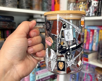 Taza de cristal transparente sobrenatural