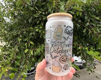 Chica de octubre, vidrio esmerilado