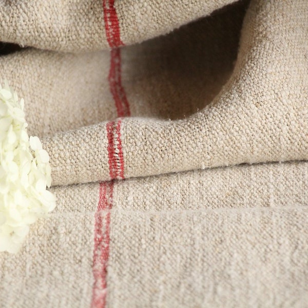 FP 742 : sac à grain, antique, ROUGE FRAMBOISE délavé, oreiller, coussin de banc, 42,52 de long, décoration de mariage, tissu vintage, sac à grain, lin ancien