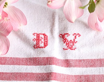 D 175:  handloomed linen antique charming TOWEL napkin LAUNDERED THANKSGIVING decoration