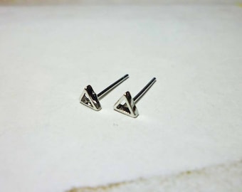 Tiny Open Triangle Stud Earrings