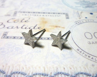 Pendientes de estrella de plata texturizada, pendientes celestiales