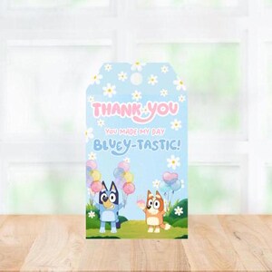 Etichette per bomboniere ispirate al cane blu modificabili – Etichette di ringraziamento stampabili per feste di compleanno per bambini, decorazioni divertenti e giocose