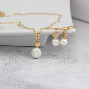 Pearl Jewellery Set for Women, Heart Necklace Gold Plated, Best Friend Birthday Gift Ideas, Mum Birthday Gift, White Pearl,