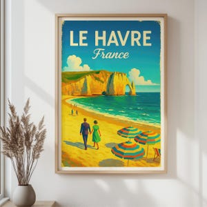 Le Havre France Retro City Print – Vintage Beach Travel Poster, Coastal Wall Art for Home & Office Decor