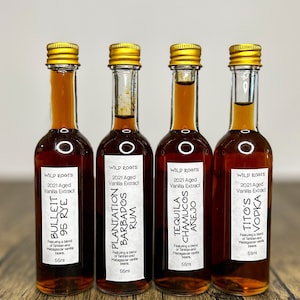 Handcrafted Double-Strength Vanilla Extract – Set of 4 Extracts Aged in Premium Liquor – Madagascar and Tahitian Vanilla Blend – 220ml total
