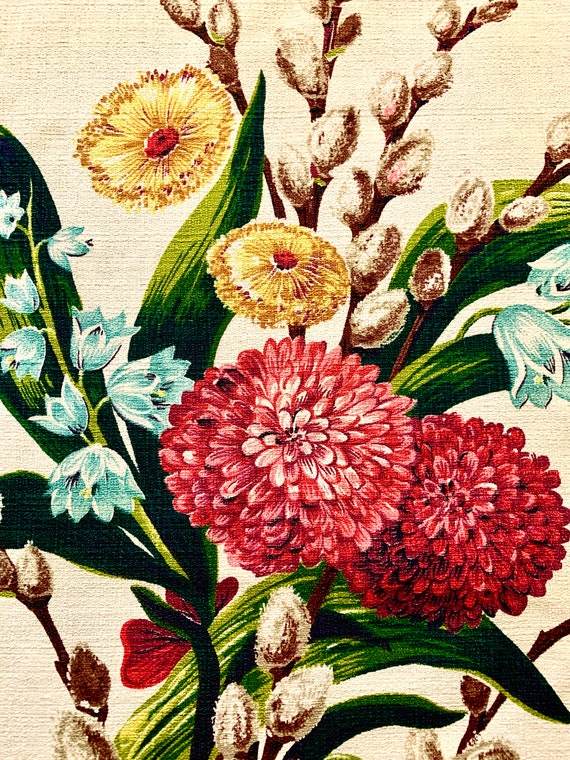 Spectacular 40s Floral Barkcloth Bouquets/ Cotton Yardage for Upholstery and Home Decor/ 2 Yards