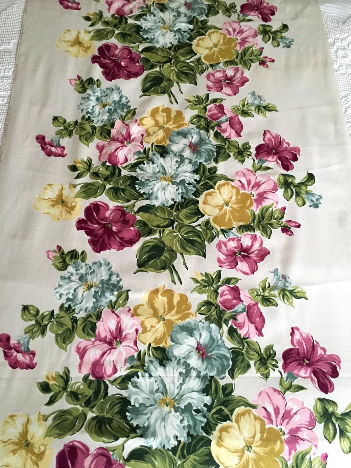 Spectacular 40s Floral Barkcloth // Hollywood Glam/ Cotton - Etsy