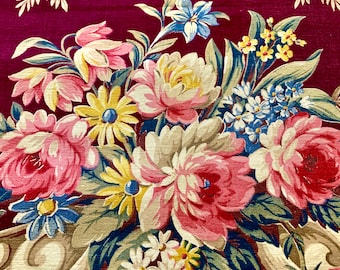 1940s Beautiful Blooms Neoclassical Design Fabric/ Cotton Yardage for Upholstery and Home Decor 23"W x 2.4 Yards