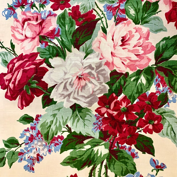 Tela de algodón con estampado de rosas de los años 40: Tapicería y decoración del hogar.