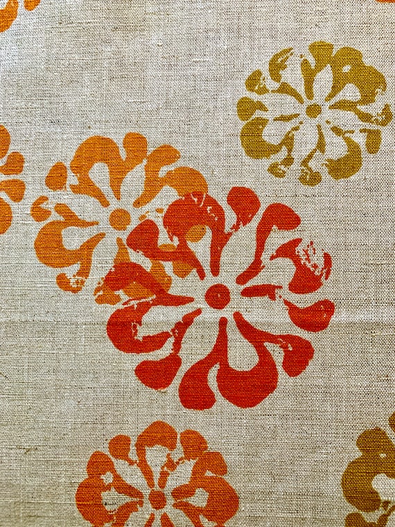 Spectacular 60s Flower Power Hippie Fabric/ Cotton-Linen Yardage for Home Decor and Apparel/ BTY 3 Yards Available