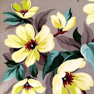 Beautiful Vintage 40s Floral Barkcloth Fabric Remnant/ Hollywood Regency Meets Cottage Chic/ 35&quot;W x 16&quot;L