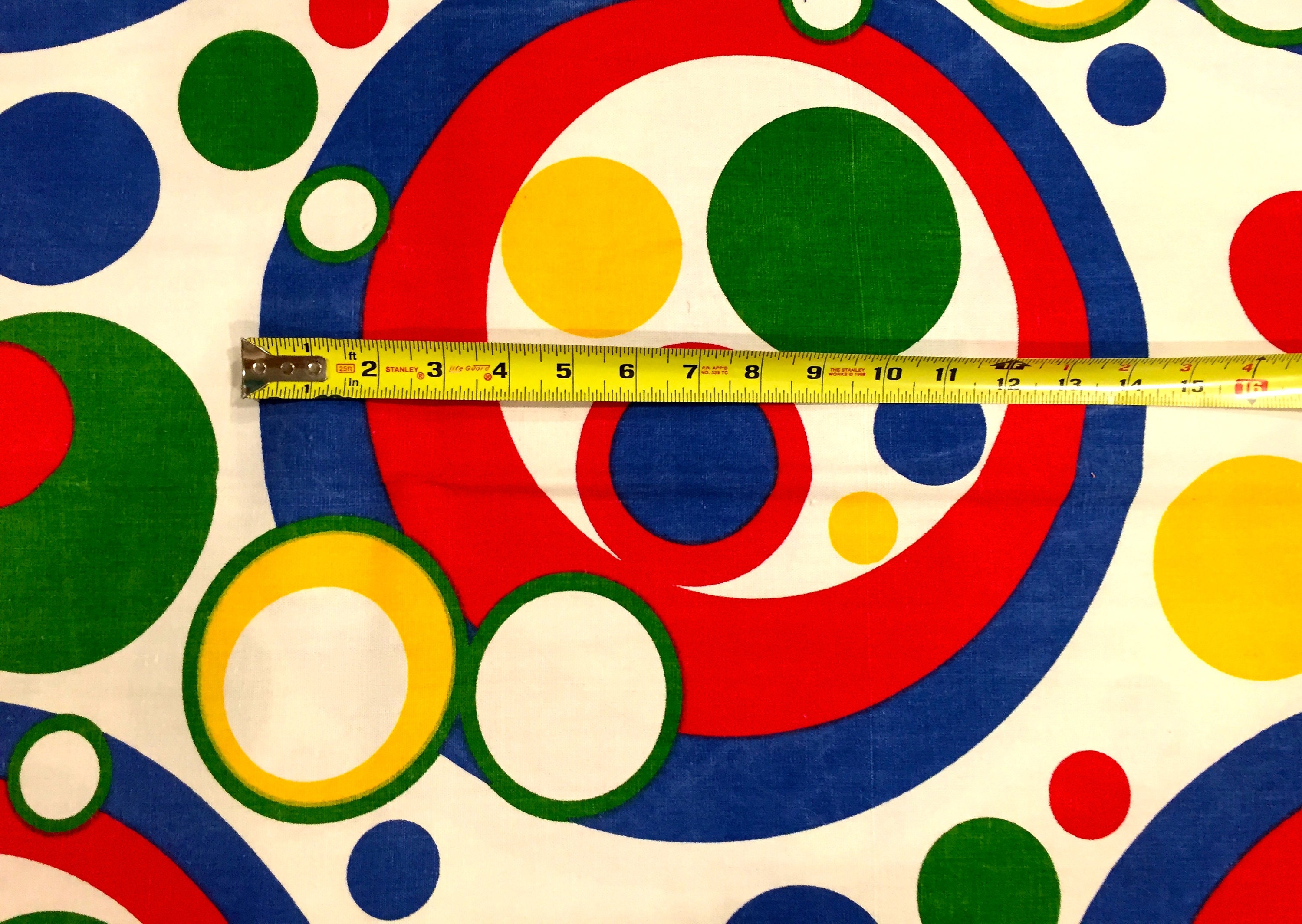 Groovy Vintage Hippie Chic 60s Colorful Bubbles Design Barkcloth Era