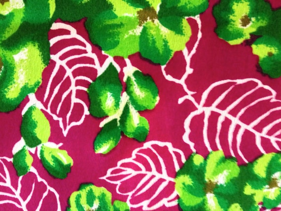 Fab 70s Hawaiian Tropical Fabric in a Large Print Floral Design// Cotton Yardage for Upholstery and Home Decor