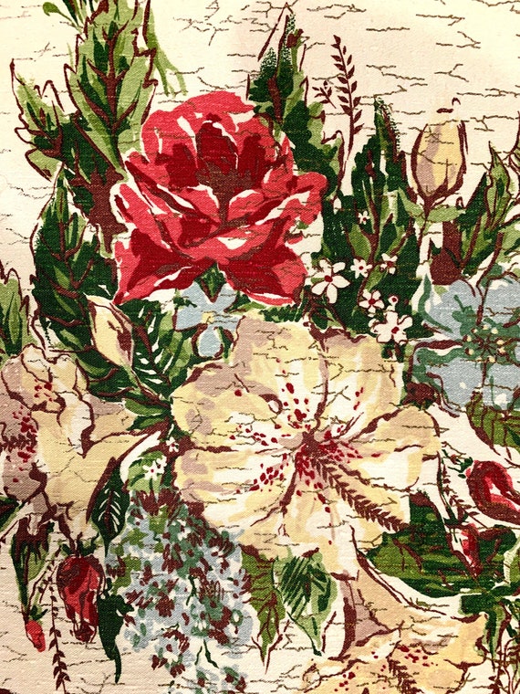 Superb 40s Floral Barkcloth Fabric with Cottage Chic Rose Bouquets for Upholstery and Home Decor/ 6 Panels