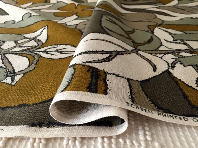 Exquisite Linen Fabric with a Stylized Scandinavian Design circa 1970s/ Upholstery or Home Decor/ 47 x 44 image 4