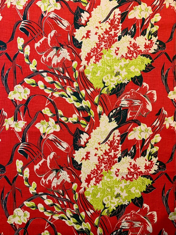 Stunning 1940s Pussy Willow Hydrangea and Tiger Lily  Broadcloth Fabric/ Cotton Yardage for Upholstery and Home Decor/ 3+ Yards