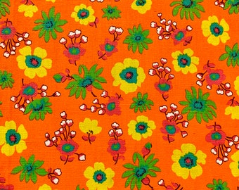 Vintage 60s Floral Cotton Fabric: Hippie Boho Decor