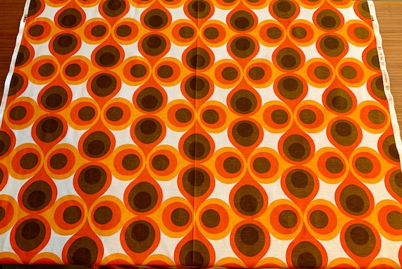 Mod 70s Op Art Broadcloth Fabric with a Panton-esque Vibe/ Cotton Yardage for Upholstery and Home Decor/ BTY 7 Yards Available