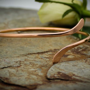 Copper Armlet, Upper arm Bracelet or Cuff, open bangle Bypass Small Hand forged, 7th anniversary image 2