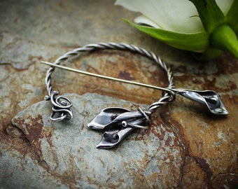 Penannular Brooch - Calla Lily - Twisted Sterling Silver - Celtic Fibula pin