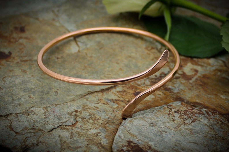 Copper Armlet, Upper arm Bracelet or Cuff, open bangle Bypass Small Hand forged, 7th anniversary image 5