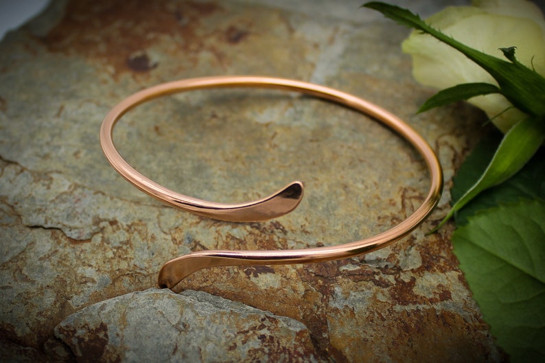 Copper Armlet, Upper arm Bracelet or Cuff, open bangle Bypass Small Hand forged, 7th anniversary image 7