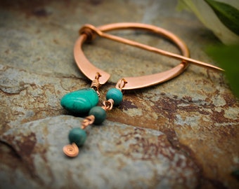 Penannular Brooch Asymmetrical Turquoise dangles - Shiny Copper - large - Celtic , Viking or Scottish pin