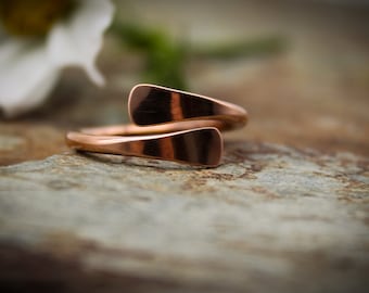 Minimalist - Bypass Adjustable copper ring - size 5 3/4 to 7 3/4 (UK L to P)