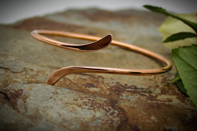 Copper Armlet, Upper arm Bracelet or Cuff, open bangle Bypass Small Hand forged, 7th anniversary image 3