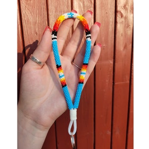 Desvanecimiento tradicional azul claro - Pulsera con cuentas nativas