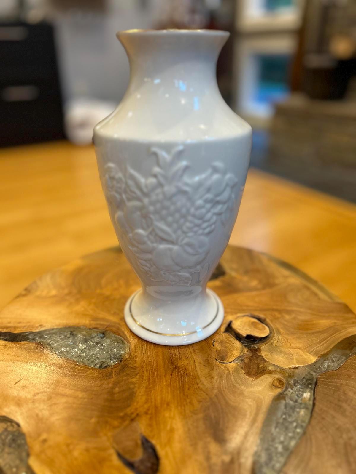 レノックスの花瓶 レノックス フルーツ・オブ・ライフ 7インチ 白磁花瓶 - Etsy 日本