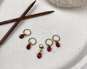 5 er Set Maschenmarkierer Edelstahl vergoldet mit Kristallglas Anhänger I Geschenk für Stricker I Strickzubehör