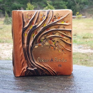 Leather photo album with Tree for 100 photos anniversary birthday gift image 4