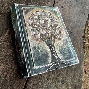 Personalized Leather Anniversary Wedding album 13 x 9 with Tree of Life for 300 photos image 2