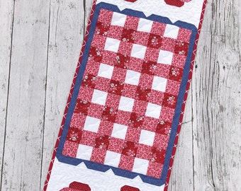 Table Grace- Summer Table Runner Pattern