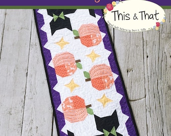 Scaredy Cat Table runner download pattern