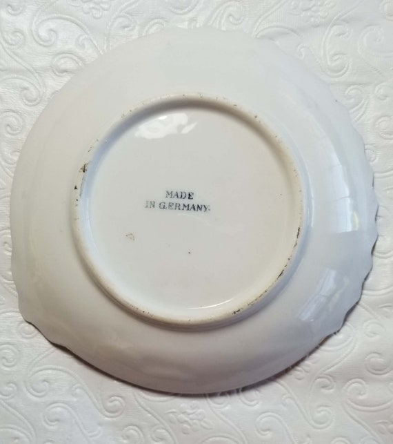 Vintage Hawarden IA High School Scalloped Edge Trinke… Gem