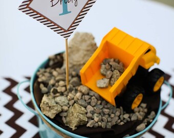 DIY Printable Construction Party invitation and Package - As seen on Hostess with the Mostess