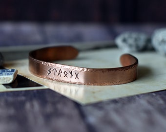 Vikings bracelet - Viking personalised bracelet - Runes bracelet - Viking runes cuff - Viking runes name - Pagan jewelry - Wiccan jewelry