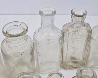 Vintage Bottle Lot: 19 Glass Apothecary & Vitamin Bottles (2-5 Inch)