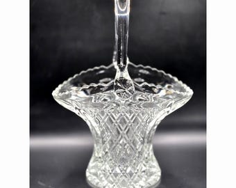 Cesta nupcial de cristal de la casa de princesas vintage Heritage House Diamond Cut