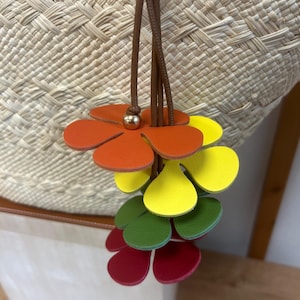 Purse charm pendant, leather flower pendant, leather bag charm, flower keychain, multi-color charm, purse charm, gifts for her