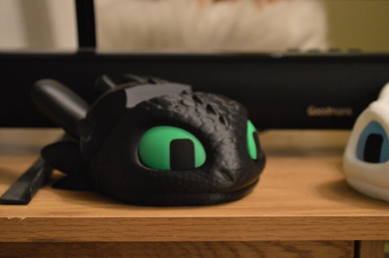 Toothless Xbox Controller SECONDS *** 3D Printed Toothless & Light Fury Controller Stand | Gamer ...