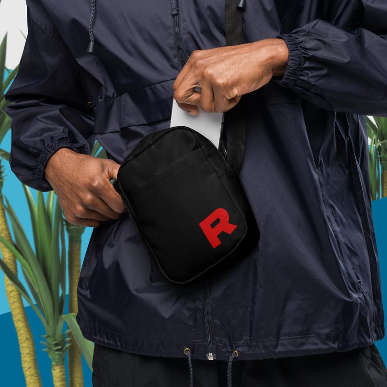Utility crossbody bag