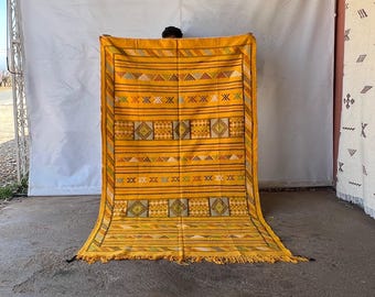 Yellow Cactus Silk Rug, Handwoven Moroccan Kilim Rug, Flatwoven Berber Rug, Moroccan Cactus Silk Rug, Cactus Silk Area Rug, Sabra Rug 9x12ft